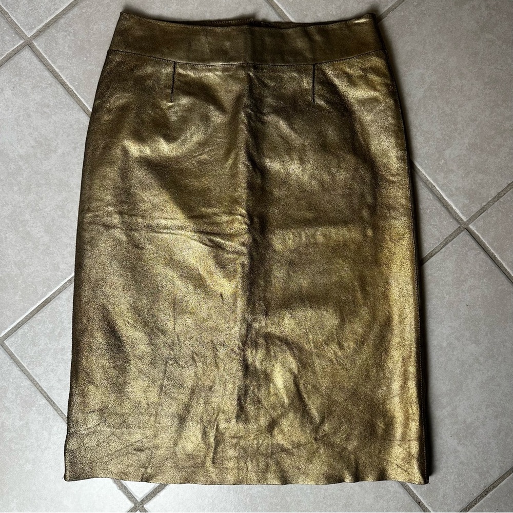 BCBG MAXAZRIA Gold Knee Length Pencil Skirt 100% Leather Size 4
